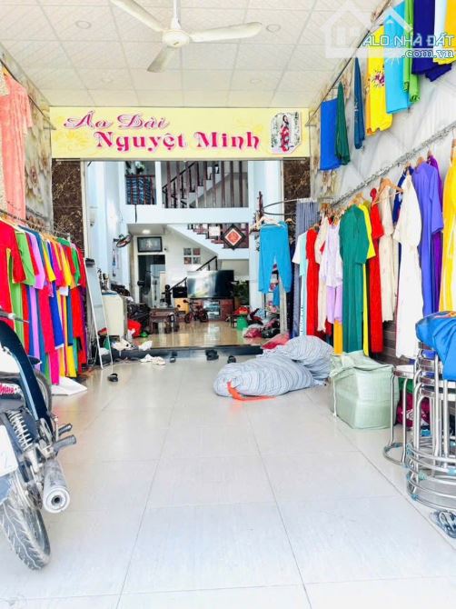 Bán nhà MTKD 1 trệt 2 lầu đường Hiệp Thành 35 DT 4x27m giá 8,5 tỷ - 1