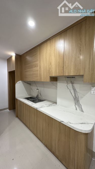 TRUNG TÂM ĐỐNG ĐA – NHÀ ĐẸP THANG MÁY – Ở NGAY – GIÁ 7 TỶ