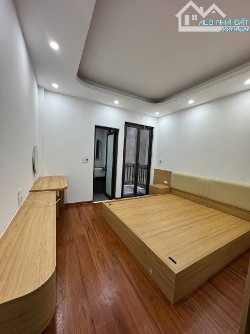 TRUNG TÂM ĐỐNG ĐA – NHÀ ĐẸP THANG MÁY – Ở NGAY – GIÁ 7 TỶ