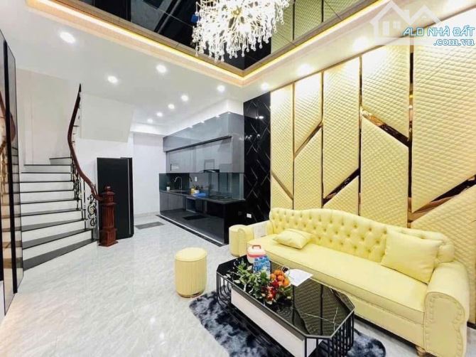 NHÀ ĐẸP - THANH XUÂN - 5 TẦNG - KINH DOANH - ÔTÔ - CHÀO 12,5 TỶ.