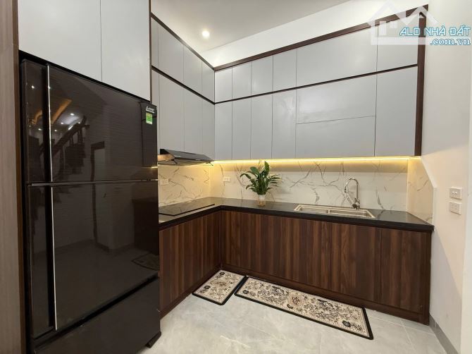 Bán Nhà đẹp ở ngay phố Trường Chinh, 34m, 4 tầng, Giá 9,8 tỷ