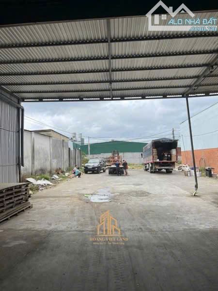BÁN KHO XƯỞNG 10/3 1300m2- SẴN 300m2 THỔ CƯ - Giá: 12 tỷ - 5