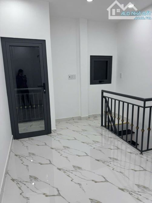 1.25 tỷ sở hữu nhà 2 tầng tại Q7 (3.2x4.5) hẻm 2.5 cao ráo trước nhà - 6