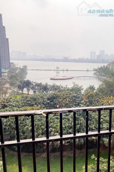 Tòa nhà Mặt HỒ TÂY-phố QUẢNG BÁ-vị trí Độc Tôn-9 tầng-Thang Máy. giá: 142 tỷ