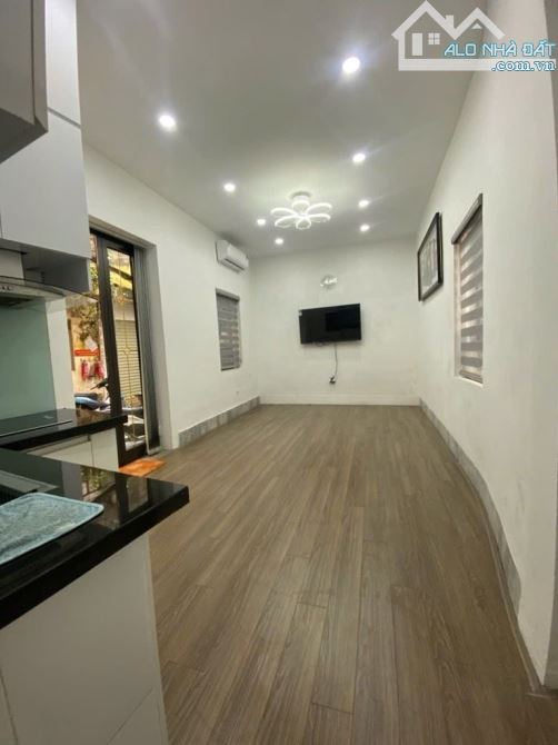 PHỐ THỢ NHUỘM - TT HOÀN KIẾM - LÕI THỦ ĐÔ - BA BƯỚC RA PHỐ - CỰC HIẾM NHÀ BÁN - NHÀ ĐẸP