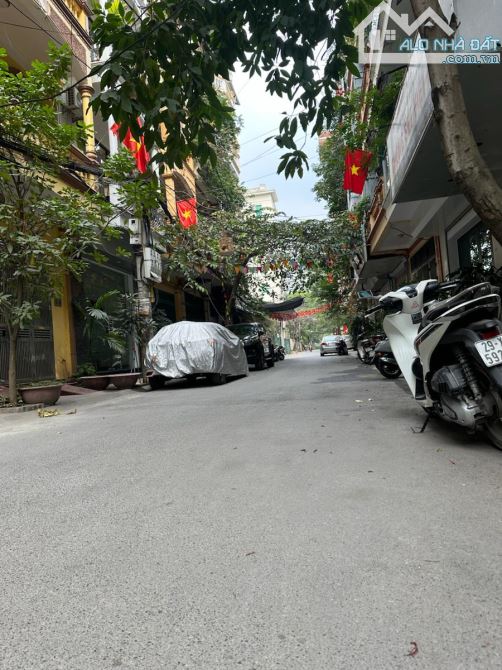 Bán Nhà Ô Tô Tránh Phố Khuất Duy Tiến - Thanh Xuân 65m * 5 Tầng * Mặt Tiền 4.5m * 32.5 Tỷ