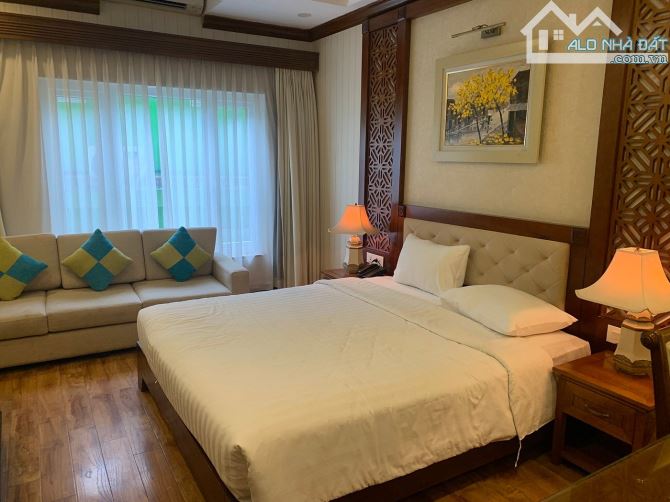 Bán toà khách san MP Nguyễn Trường Tộ, Ba Đình 190m2 x 16 tầng, Mặt Tiền: 8m - 170 Tỷ