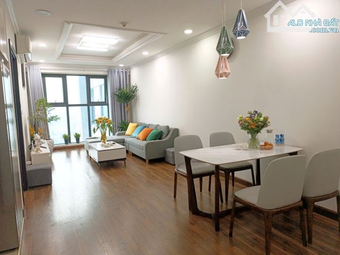 Bán căn hộ toàn S4 - Gordmark 136 Hồ Tùng Mậu - 84m2,2n2vs , view đẹp.