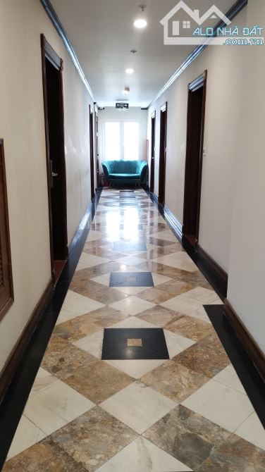 Bán toà khách san MP Nguyễn Trường Tộ, Ba Đình 190m2 x 16 tầng, Mặt Tiền: 8m - 170 Tỷ