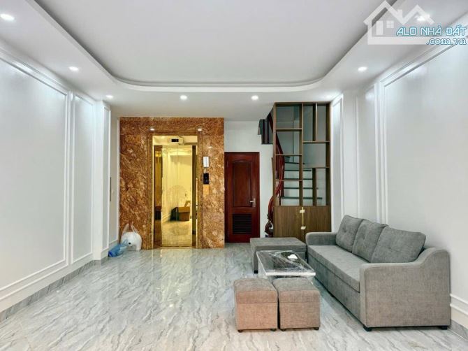 ĐỘI CẤN, GẦN GIANG VĂN MINH, NGÕ CỰC THOÁNG 2 NHÀ RA PHỐ, 6 TẦNG TM, 45m MT 4.5m 14.5 Tỷ