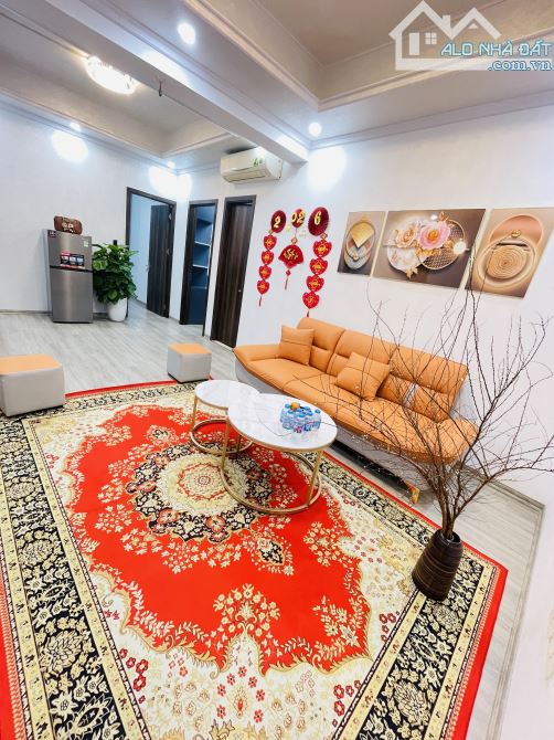 Bán căn hộ A6A – MẠC THÁI TỔ - Nam Trung Yên • tầng trung + 2 ngủ + khách + bếp + wc • Sổ