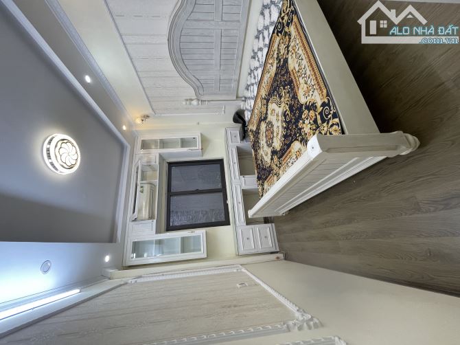 CHÍNH CHỦ BÁN NHÀ TRUNG TÂM ĐỐNG ĐA 30M2 X 4T, CHƯA ĐẾN 7 TỶ, SỔ ĐỎ CHÍNH CHỦ