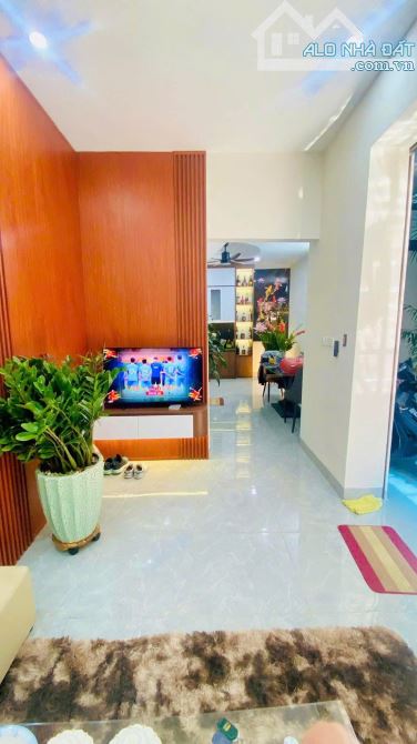 TT ĐỐNG ĐA – NHÀ MỚI ĐẸP – Ở NGAY – GẦN PHỐ KHÂM THIÊN - TC 9 TỶ