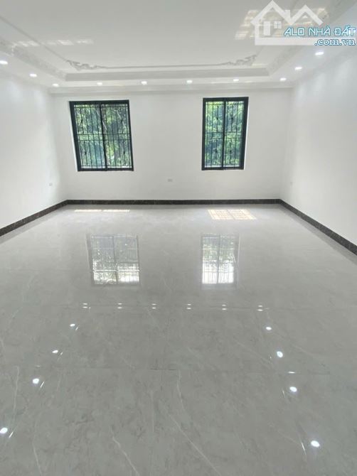 Cho thuê nhà Louis Đại Mỗ - mặt đường Lê Quang Đạo. DT 120m2, 5 tầng thang máy, Mới 100% - 3