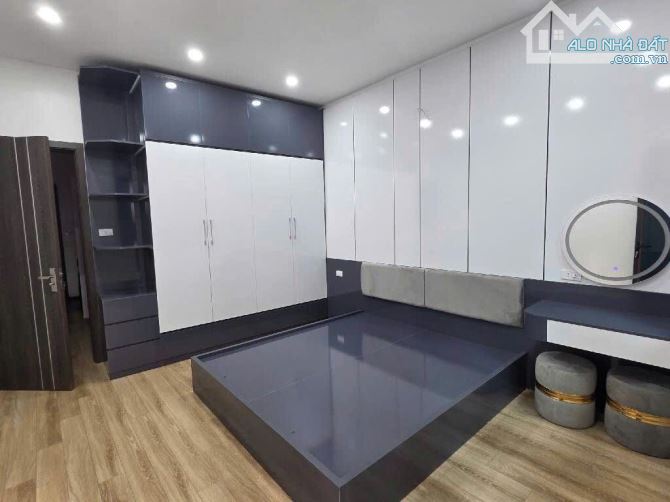 KHÂM THIÊN 53m2x4tâng-MT 4m-NGÕ THÔNG KD NHỎ-NHỈNH 11TỶ CÓ TL