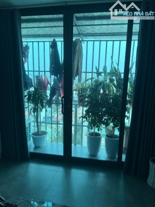 SIÊU PHẨM CHUNG CƯ ĐỀN LỪ – 3 NGỦ – VIEW ĐẸP – FULL NỘI THẤT – GIÁ CỰC TỐT