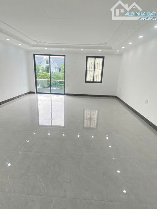 Cho thuê nhà Louis Đại Mỗ - mặt đường Lê Quang Đạo. DT 120m2, 5 tầng thang máy, Mới 100% - 5