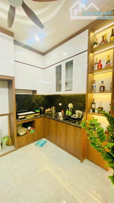 TT ĐỐNG ĐA – NHÀ MỚI ĐẸP – Ở NGAY – GẦN PHỐ KHÂM THIÊN - TC 9 TỶ