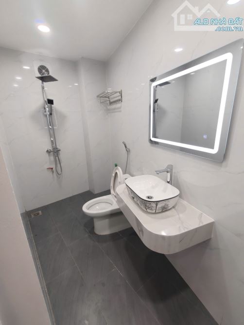 NGÕ GỐC ĐỀ – MINH KHAI – Ô TÔ TRÁNH – MẶT TIỀN ~10M - FULL NT XÁCH ĐỒ VỀ Ở CỰC NGON