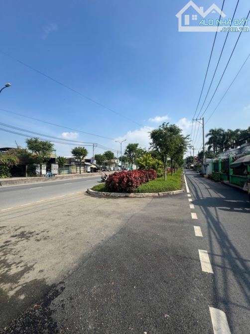 BÁN LÔ ĐẤT 5000M2-2 MẶT TIỀN TRẦN VĂN GIÀU-LÀM KHO XƯỞNG-ĐẦU TƯ-GỌI XEM ĐẤT