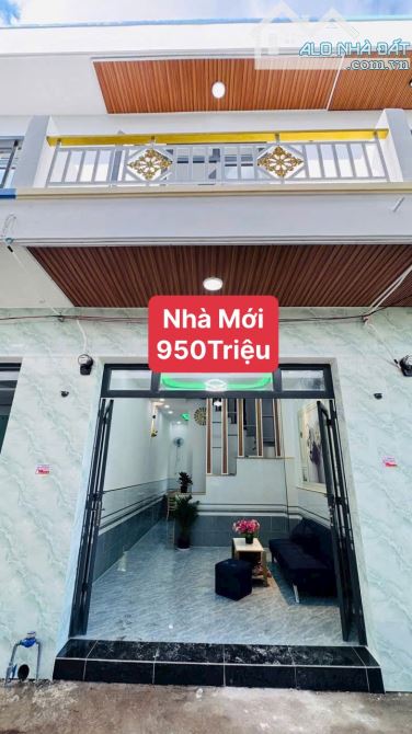 Nhà 1 Lầu 4 x 10m Ngay Ngã Ba Tân Kim, Full Nội Thất. Sổ Hồng Sẵn Giá 950Tr
