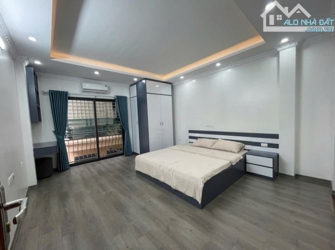 Nhỉnh 10Tỷ!Bán CCMN Phạm Văn Đồng Cầu Giấy-Gần Phố-Ngõ Thông-2Thoáng-38M2-6Tầng Thang Máy