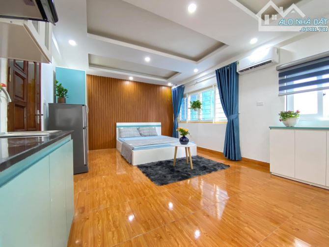 Bán nhà riêng phố Cầu Giấy, 41m2, 5 tầng, MT 5m, 7 phòng, nhỉnh 9 tỷ (hiếm)