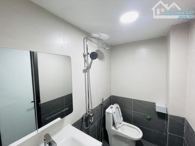 Bán Nhà phố Tô Vĩnh Diện, Thanh Xuân 43M Ô Tô vào Nhà Nhỉnh 15 Tỷ(TL)