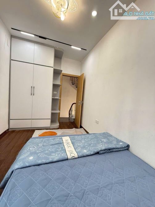 SIÊU PHẨM ĐỐNG ĐA – NGÕ BA GÁC – SÁT HOÀN KIẾM, BA ĐÌNH 4 TẦNG – 3 NGỦ – HAI THOÁNG