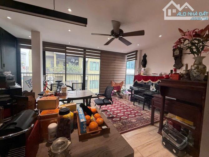 Mặt phố Hàng Cháo – 7 tầng thang máy – MT 4.8m – kinh doanh ngày đêm – 30.5 tỷ