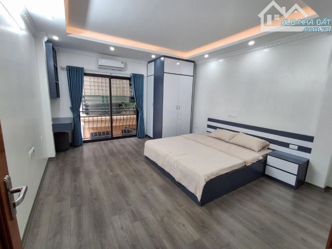 Nhỉnh 10Tỷ!Bán CCMN Phạm Văn Đồng Cầu Giấy-Gần Phố-Ngõ Thông-2Thoáng-38M2-6Tầng Thang Máy