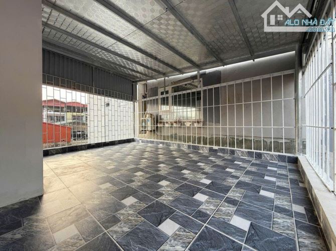 SIÊU PHẨM ĐỐNG ĐA – NGÕ BA GÁC – SÁT HOÀN KIẾM, BA ĐÌNH 4 TẦNG – 3 NGỦ – HAI THOÁNG