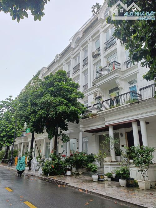 Louis City Đại Mỗ 106,2m2-5T, T.máy, Kinh doanh, view đẹp, 28,9tỷ