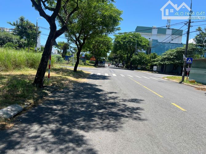 Bán lô đất đ 10m5 Bùi Quốc Khái Biển Tân Trà gần dự án của BRG và MB Land- Giá tốt 6,3 tỷ - 1