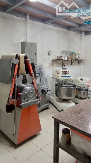 Cho thuê lại xưởng sản xuất bánh mì- đế pizza, dt 98m² tại Đông Ngạc, Bắc Từ Liêm, HN
