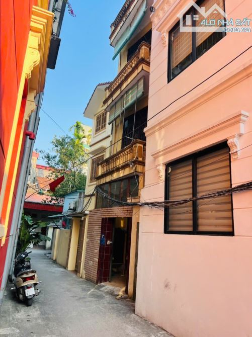 TRUNG TÂM HÀ ĐÔNG HÀ TRÌ, NHÀ 5 TẦNG DÂN XÂY CHẮC CHẮN, 2 MẶT NGÕ Ô TÔ ĐỖ CỬA, AN NINH - 5