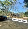 Chỉ 1,3 tỷ, 2300m Tân Lạc,sẵn nhà sàn,phẳng thoải,view toàn bộ xóm làng, trong lành, mát m