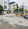 Bán đất phân lô Giang Biên, Việt Hưng- Lô góc 90m2-vỉa hè- 24.x tỷ
