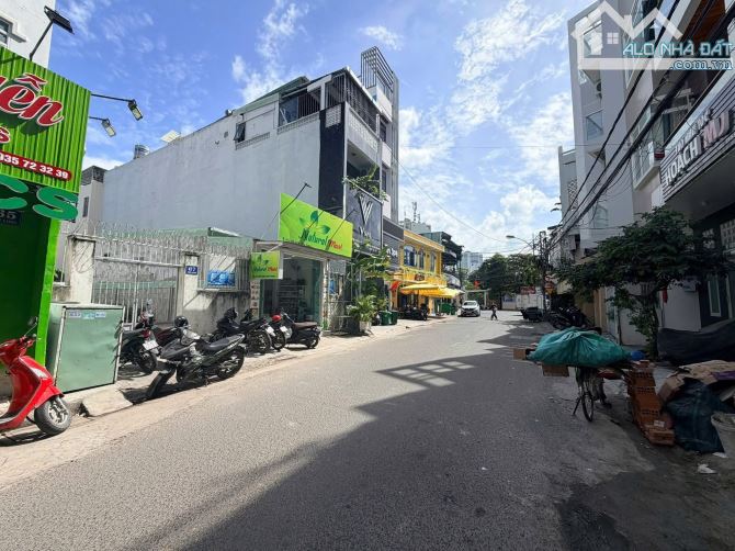 Lô đất mặt tiền Mê Linh gần sát NTMKhai phố Hàn sầm uất 56m2 ngang4.7m giá 12tỷ
