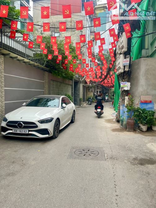 Triều Khúc ccmn 80m mặt tiền 6m 18 phòng đường oto, lỗi tóp hậu 5 phân bán giá rẻ 15 tỷ