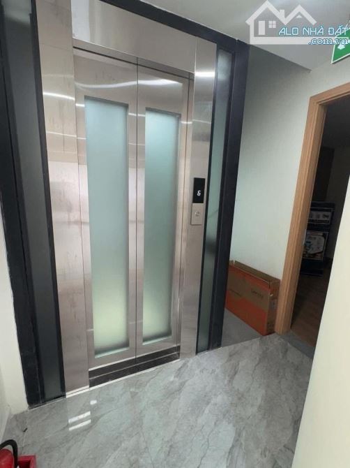 Nhà Thanh Xuân 6 tầng thang máy đường oto kinh doanh nhỏ, 16 phòng cho thuê 15 tỷ