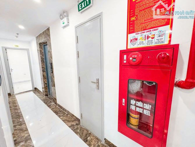 Triều Khúc ccmn 80m mặt tiền 6m 18 phòng đường oto, lỗi tóp hậu 5 phân bán giá rẻ 15 tỷ