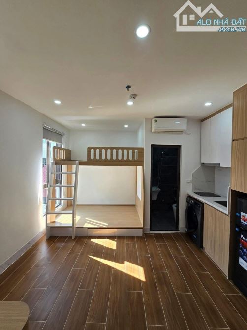 Triều Khúc ccmn 80m mặt tiền 6m 18 phòng đường oto, lỗi tóp hậu 5 phân bán giá rẻ 15 tỷ