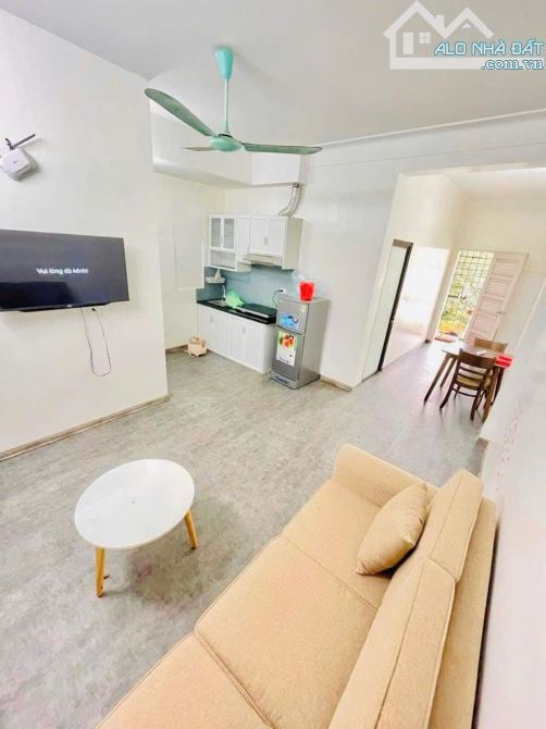 PHÂN LÔ QUÂN ĐỘI – LÝ NAM ĐẾ Nhà 90m² x 5 tầng thang máy,