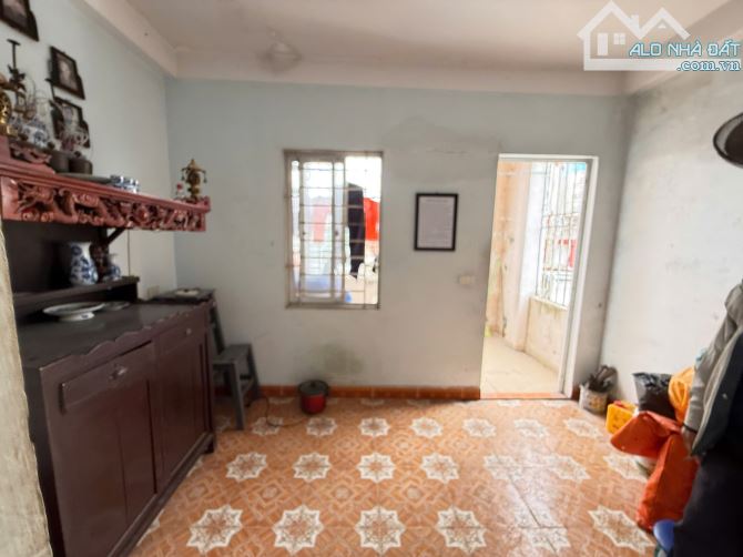 Bán Nhà Vĩnh Hưng 5 Tầng, 3 Ngủ, tiện ích ngõ nông, gần phố chỉ 6.36 tỷ(TL)