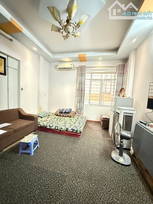 Bán Nhà Vĩnh Hưng 5 Tầng, 3 Ngủ, tiện ích ngõ nông, gần phố chỉ 6.36 tỷ(TL)