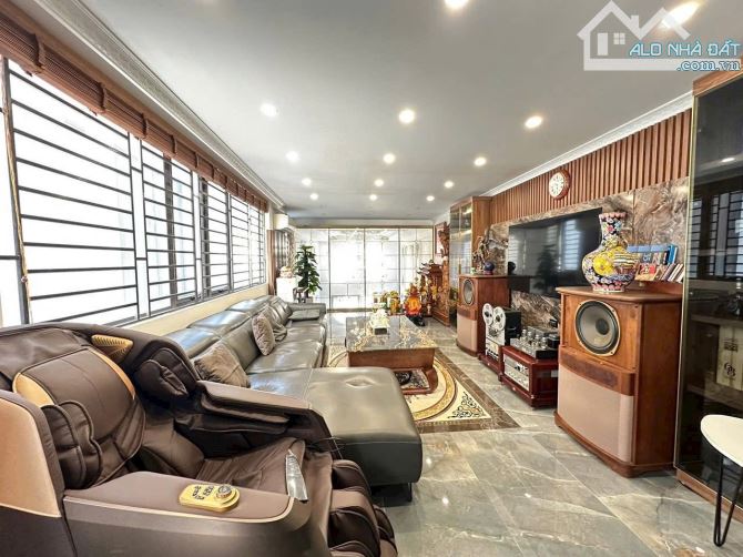 Bán nhà mặt đường Tô Hiệu, Lê Chân, Hải Phòng