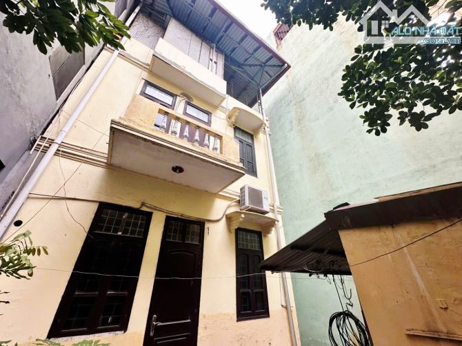 NHÀ SÂN VƯỜN 150M2 - MT 7M - LINH LANG - ĐỘI CẤN - PHAN KẾ BÍNH - Ô TÔ CON LÙI CỬA