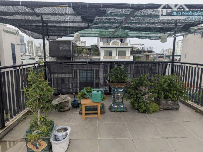 BÁN TOÀ NHÀ 7T THANG MÁY PHỐ NGHĨA ĐÔ DT70m NHÀ LÔ GÓC 3 MẶT ĐƯỜNG VỈA HÈ OTO TRÁNH. 29TỶ