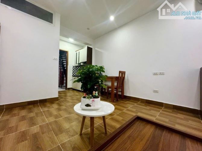 BÁN NHÀ PHỐ HỒ TÙNG MẬU DT65m2*7T THANG MÁY CÁCH 30m RA PHỐ CHO THUÊ 65TR/TH. 15 TỶ